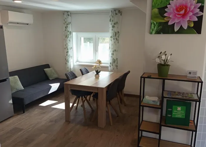 Dalma Vendeghaz Apartament Velem